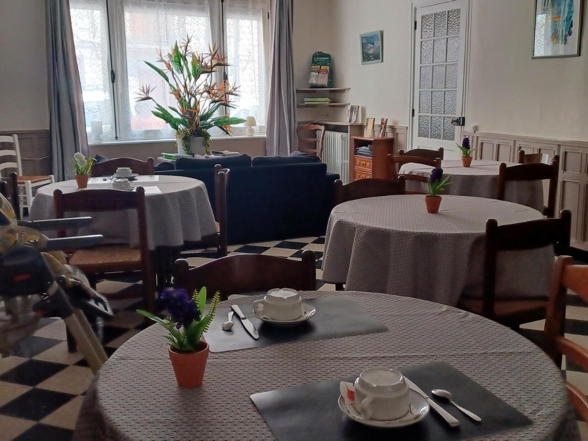 Les Glycines Acomodação com café da manhã Le Vigan  Exterior foto